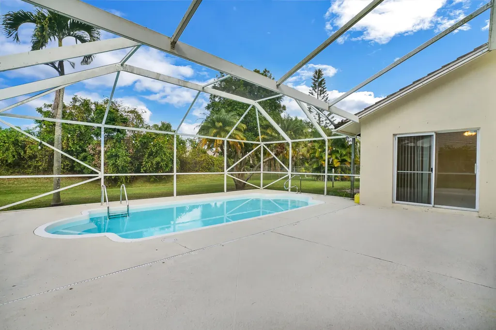 10567 Paso Fino Drive Wellington FL 33449