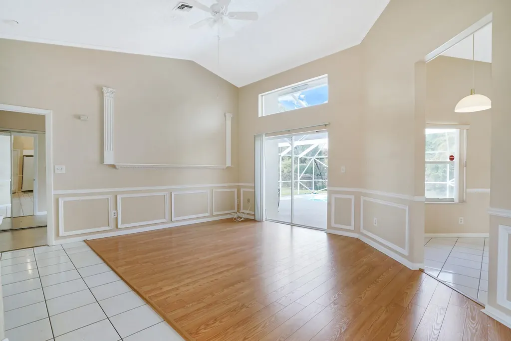 10567 Paso Fino Drive Wellington FL 33449