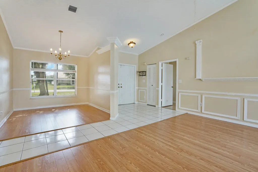 10567 Paso Fino Drive Wellington FL 33449