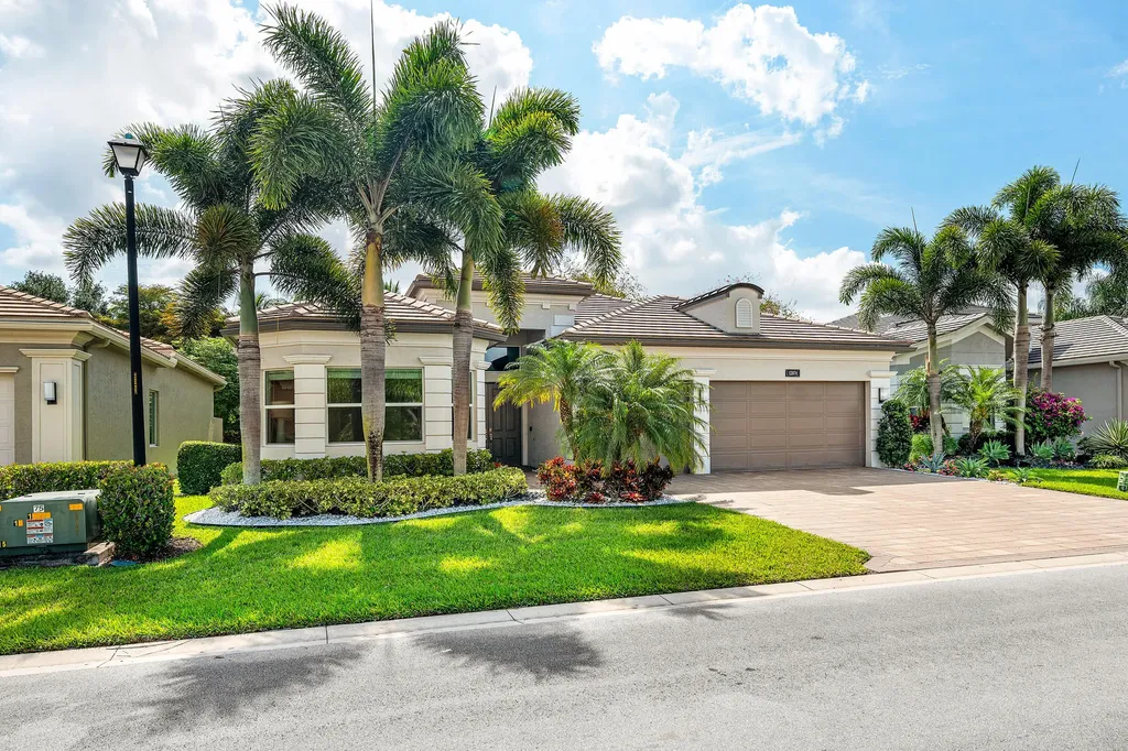 12874 Granite Mountain Pass Boynton Beach FL 33473