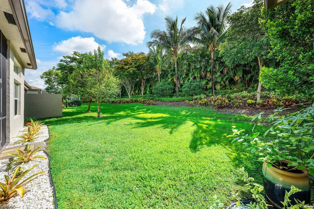 12874 Granite Mountain Pass Boynton Beach FL 33473