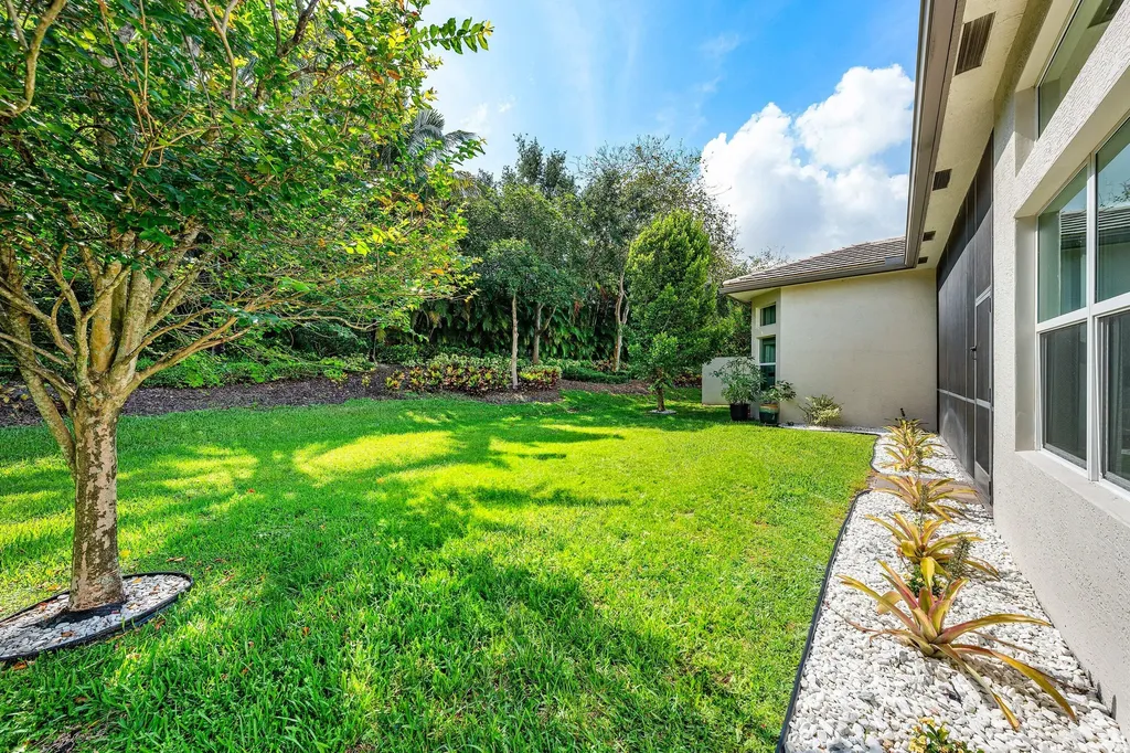 12874 Granite Mountain Pass Boynton Beach FL 33473