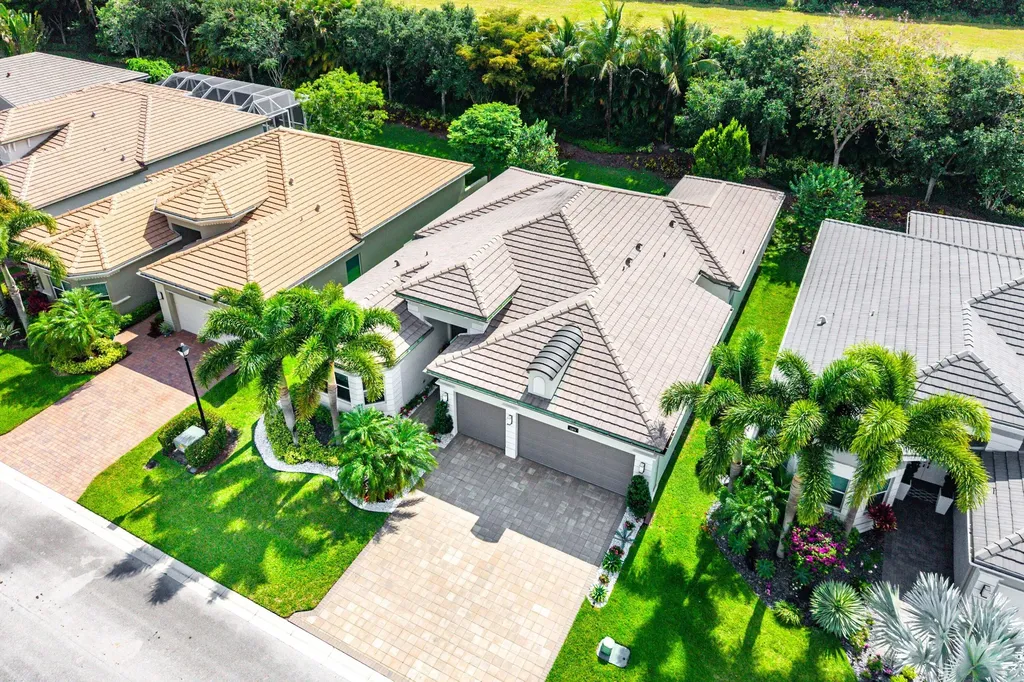12874 Granite Mountain Pass Boynton Beach FL 33473