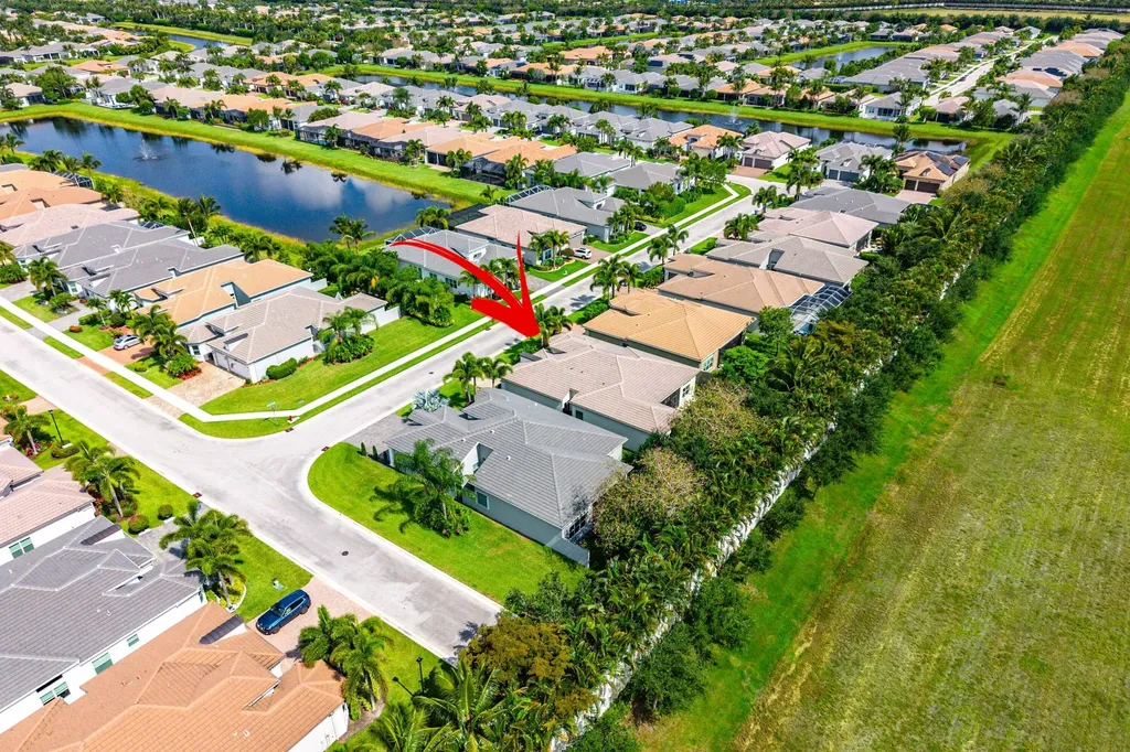 12874 Granite Mountain Pass Boynton Beach FL 33473
