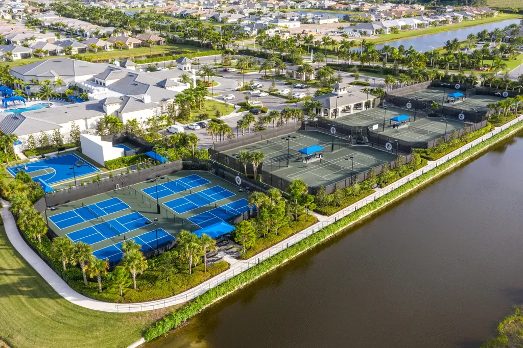 12874 Granite Mountain Pass Boynton Beach FL 33473