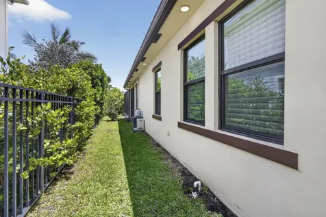 1010 Sweetgrass Street Loxahatchee FL 33470