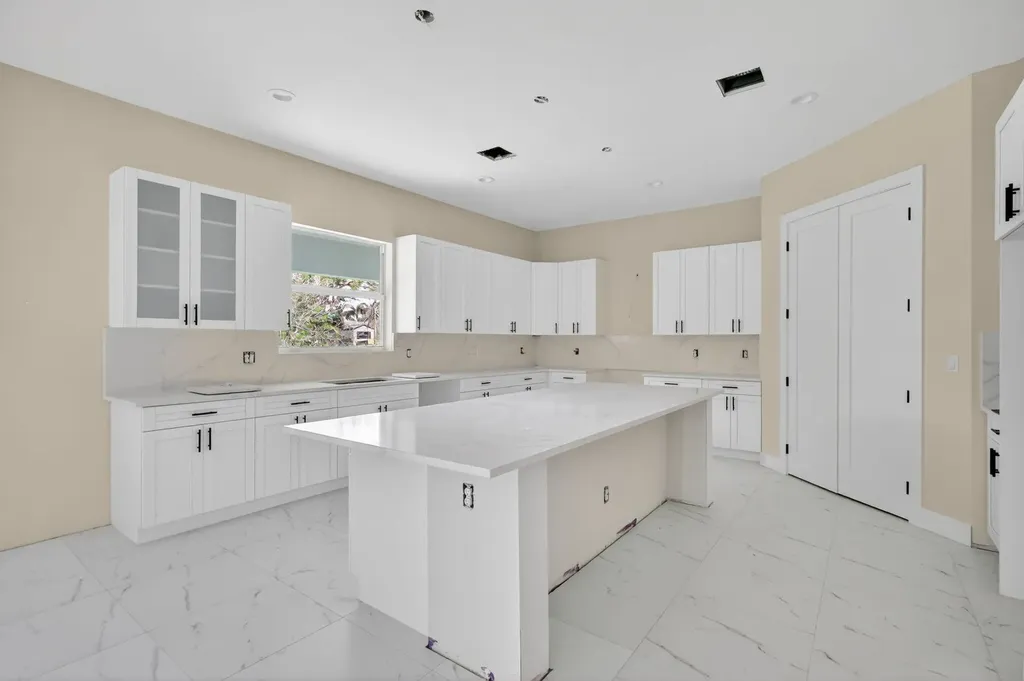 1974 SW Idaho Lane Port St Lucie FL 34953