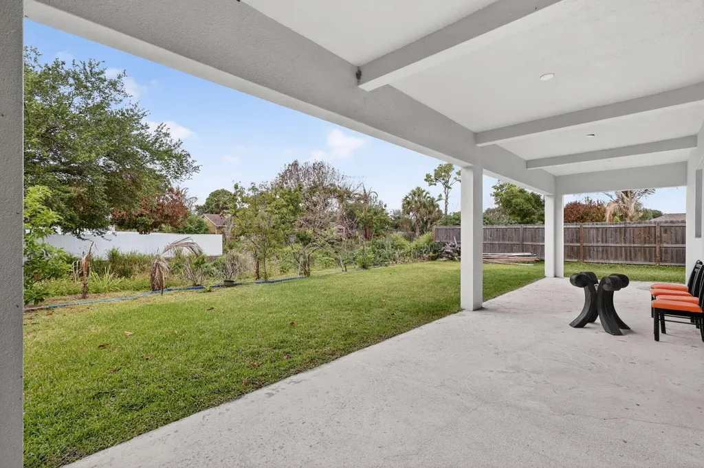 1974 SW Idaho Lane Port St Lucie FL 34953