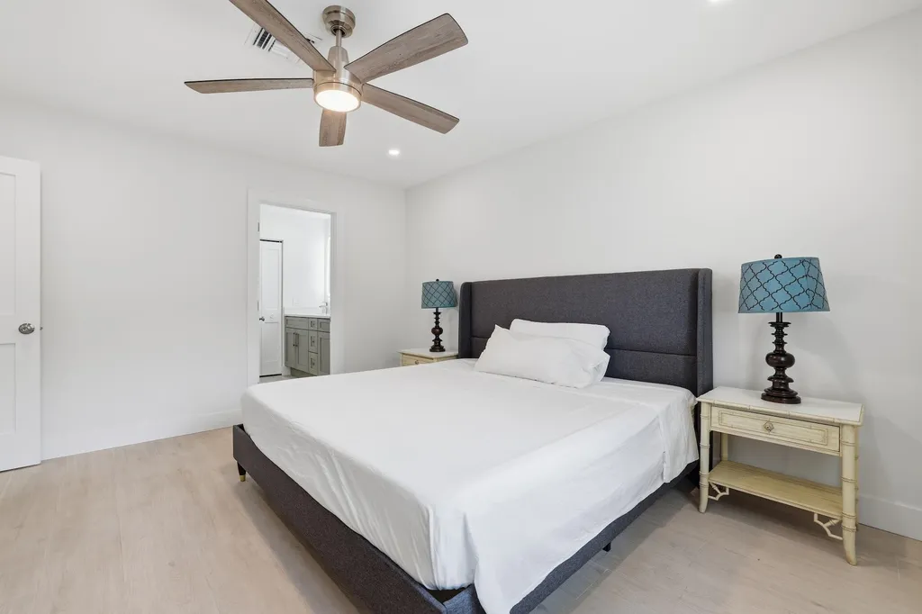 1011 Flame Vine Avenue Delray Beach FL 33445
