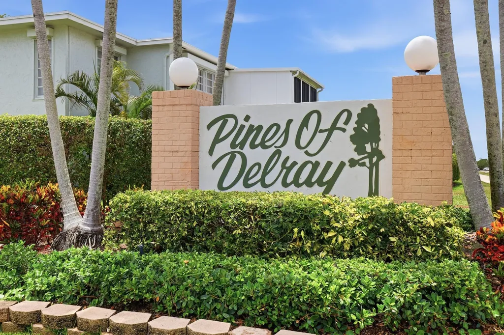 1011 Flame Vine Avenue Delray Beach FL 33445