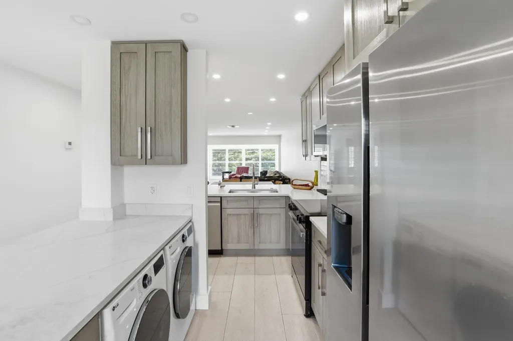1011 Flame Vine Avenue Delray Beach FL 33445