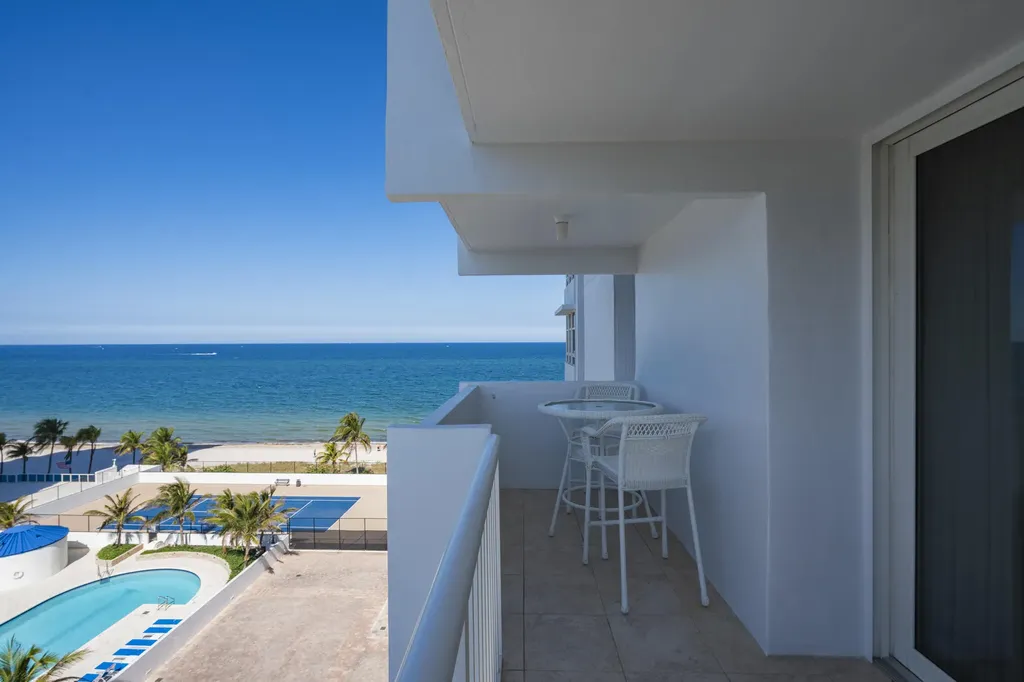 1370 S Ocean Boulevard Pompano Beach FL 33062