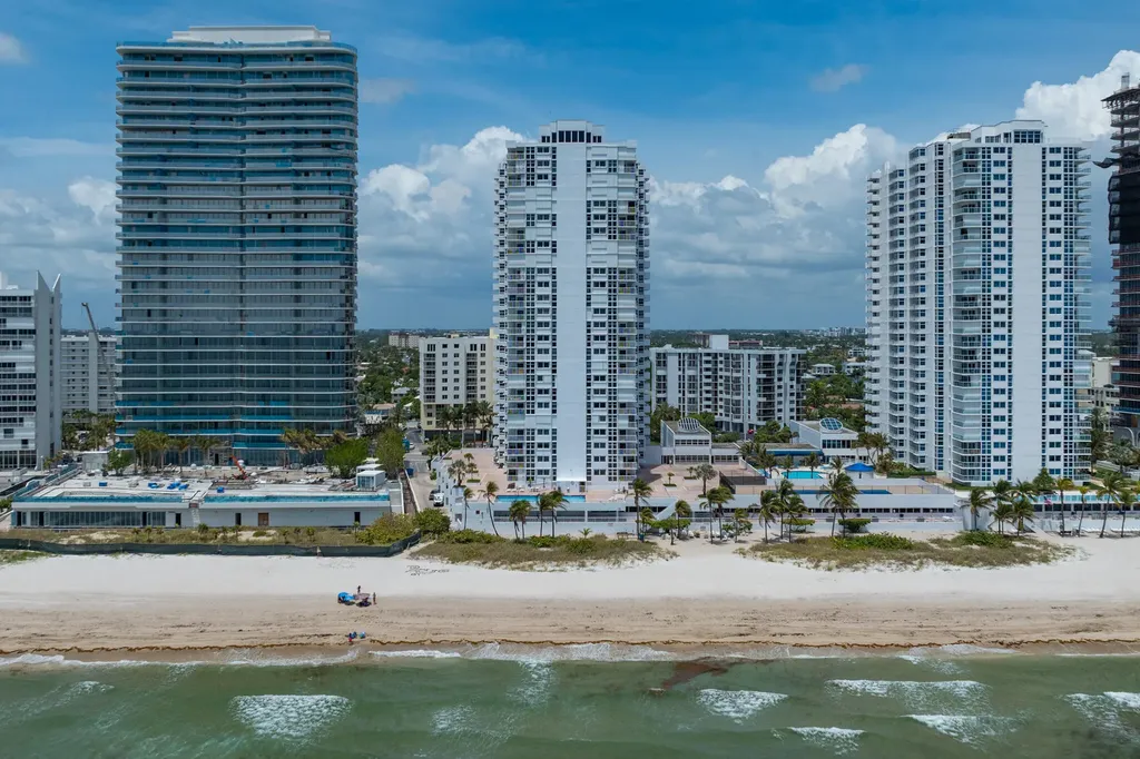 1370 S Ocean Boulevard Pompano Beach FL 33062