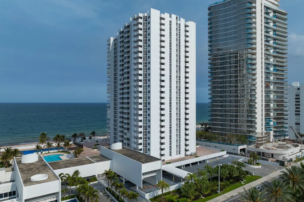 1370 S Ocean Boulevard Pompano Beach FL 33062