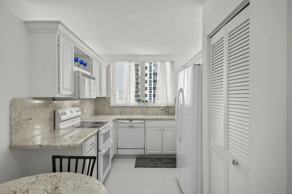1370 S Ocean Boulevard Pompano Beach FL 33062