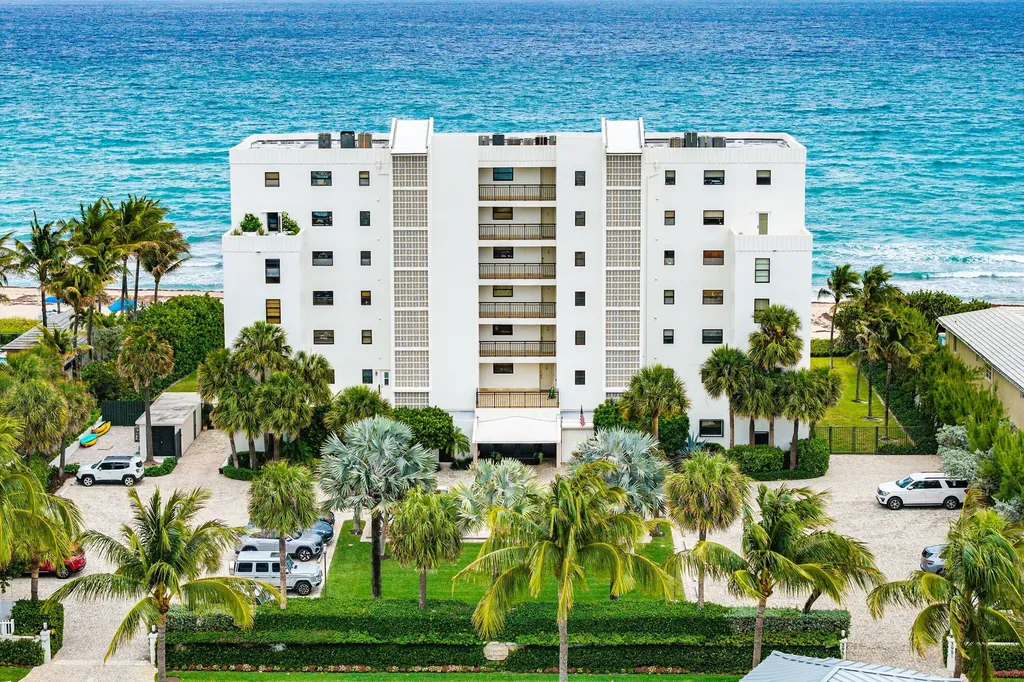 3951 N Ocean Boulevard Gulf Stream FL 33483