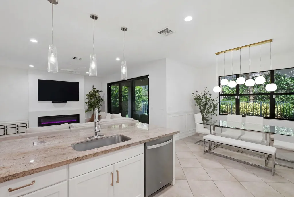 13769 Moss Agate Avenue Delray Beach FL 33446