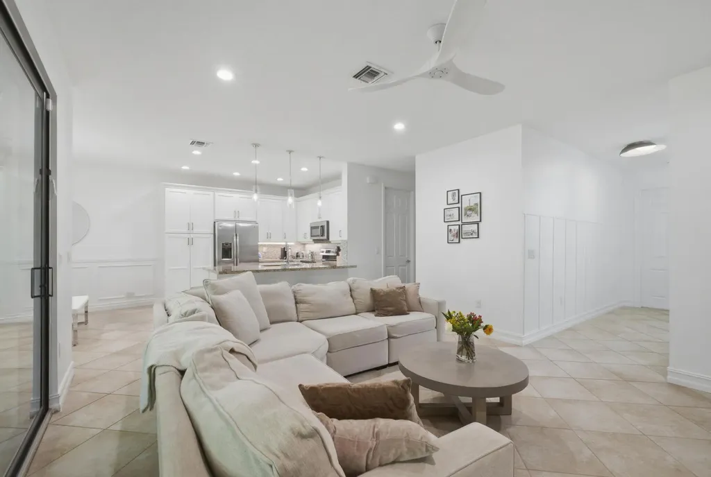 13769 Moss Agate Avenue Delray Beach FL 33446