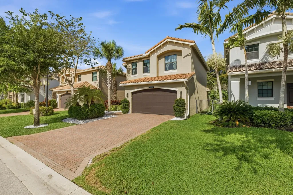 13769 Moss Agate Avenue Delray Beach FL 33446