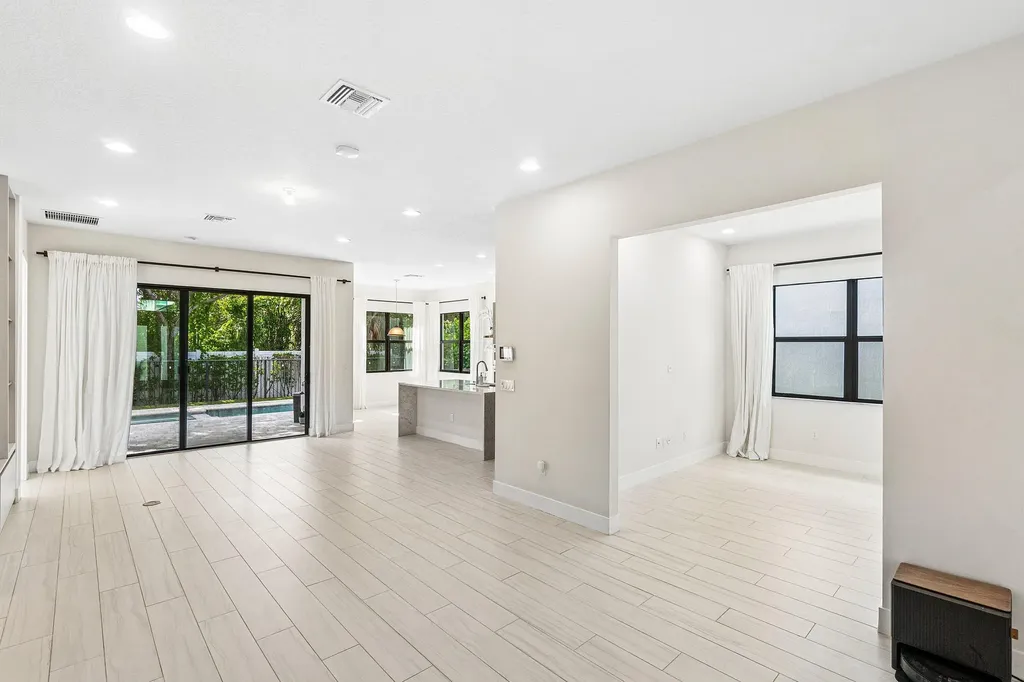 7284 Estero Drive Lake Worth FL 33463