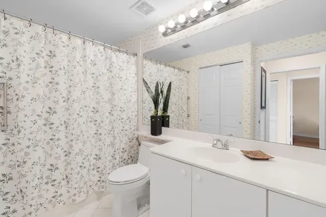 7735 Yardley Drive Tamarac FL 33321