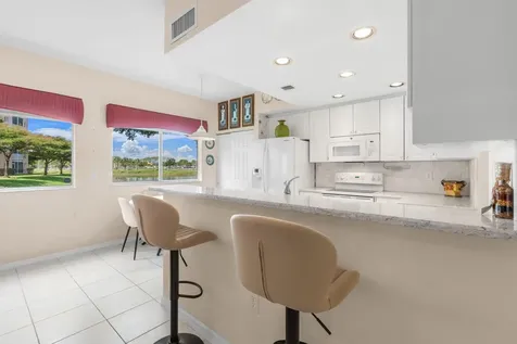 7735 Yardley Drive Tamarac FL 33321