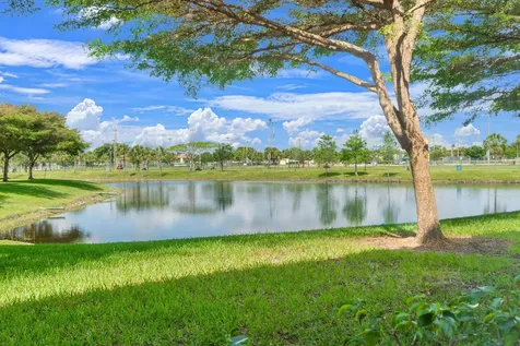 7735 Yardley Drive Tamarac FL 33321