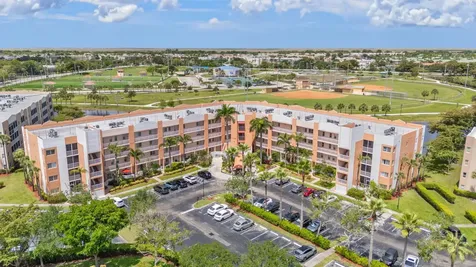 7735 Yardley Drive Tamarac FL 33321
