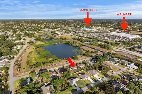 2542 SW Kensington Street Port St Lucie FL 34953