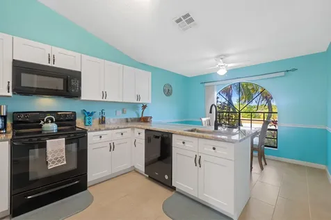 2542 SW Kensington Street Port St Lucie FL 34953