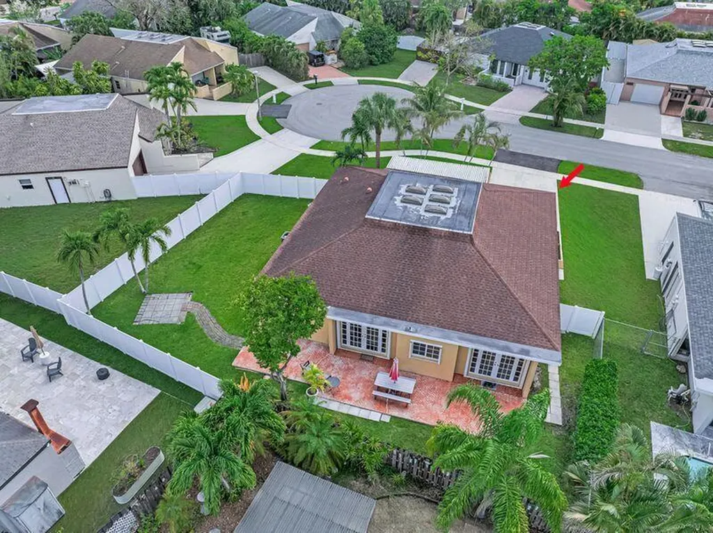4957 SW 94th Terrace Cooper City FL 33328