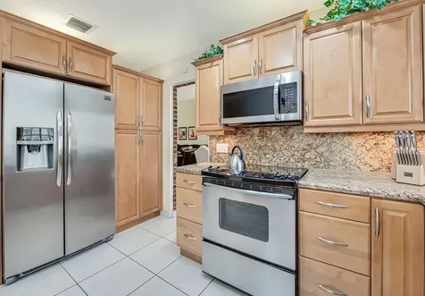 4957 SW 94th Terrace Cooper City FL 33328