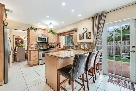 4957 SW 94th Terrace Cooper City FL 33328