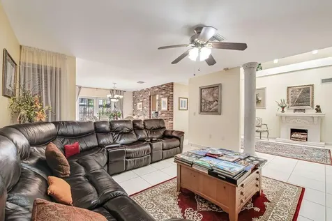 4957 SW 94th Terrace Cooper City FL 33328