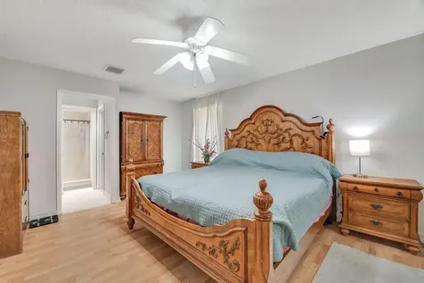 4957 SW 94th Terrace Cooper City FL 33328