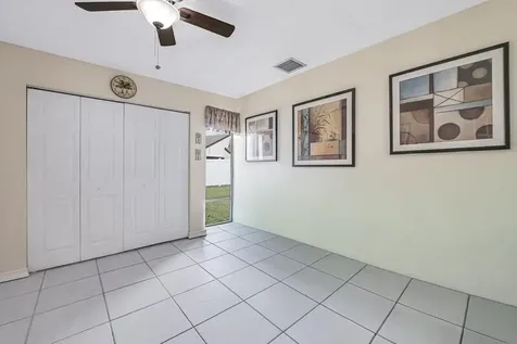 4957 SW 94th Terrace Cooper City FL 33328