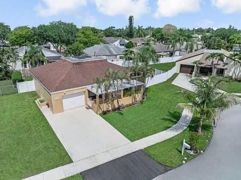4957 SW 94th Terrace Cooper City FL 33328