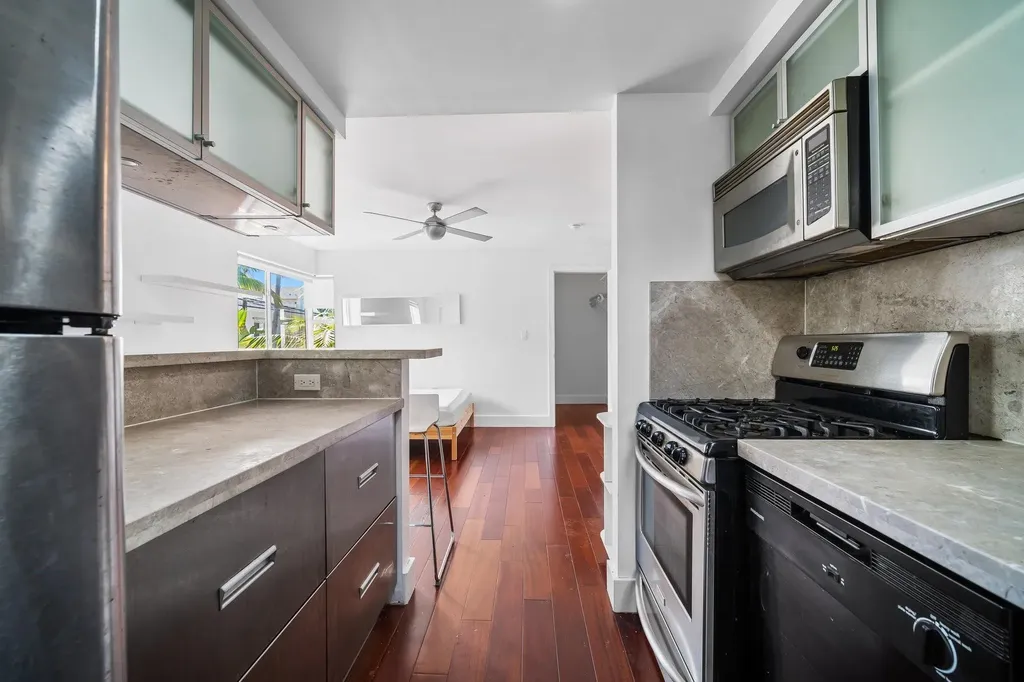 741 6th Street Miami Beach FL 33139