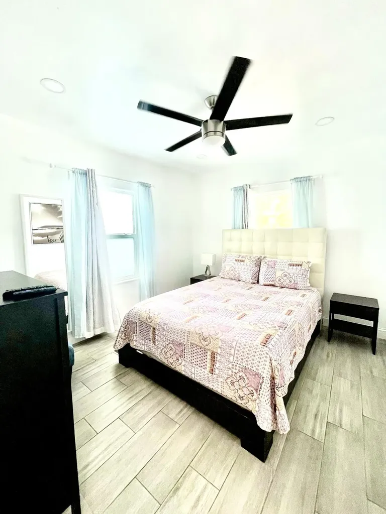 626 NE 17th Way Fort Lauderdale FL 33304