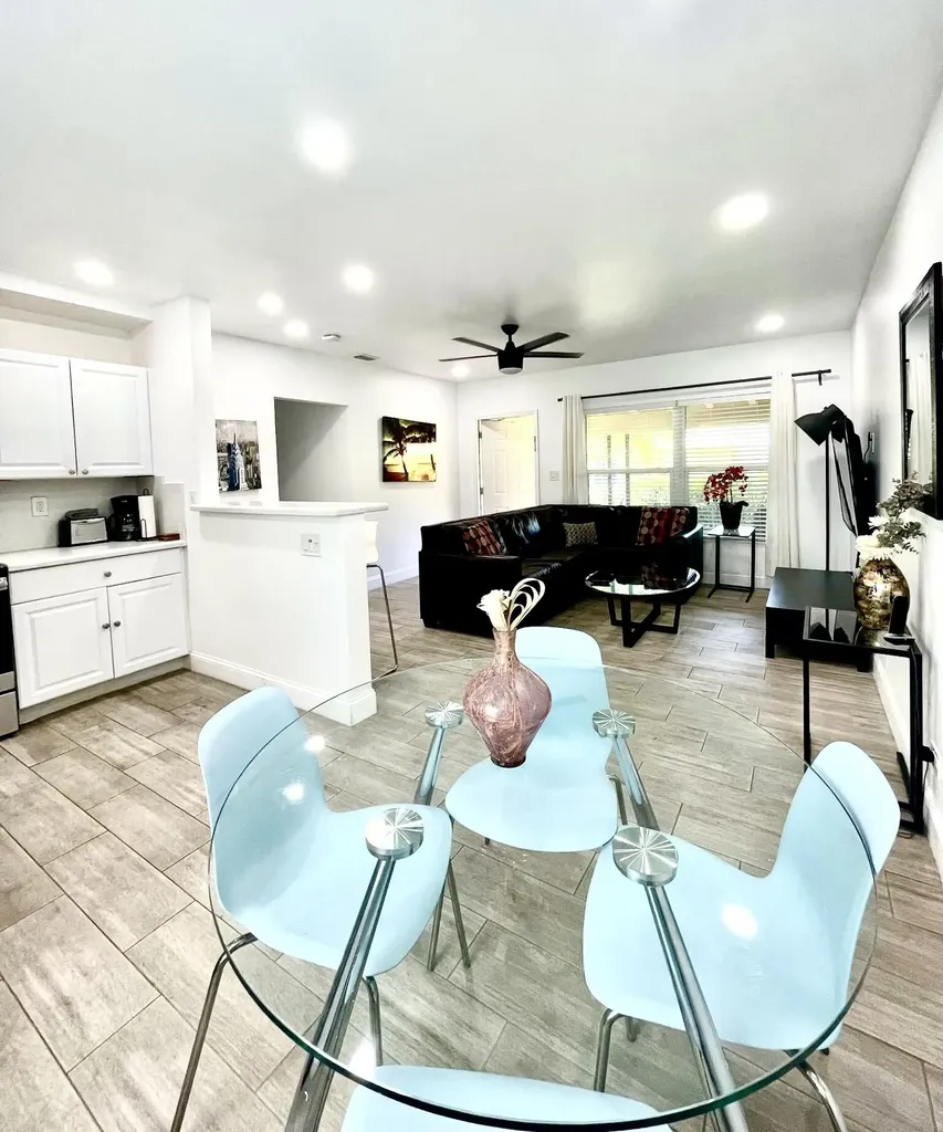 626 NE 17th Way Fort Lauderdale FL 33304