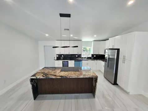 2964 NW 36th Avenue Okeechobee FL 34972