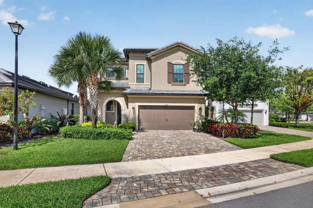 4651 E Pinehurst Trail Trail E Oakland Park FL 33309