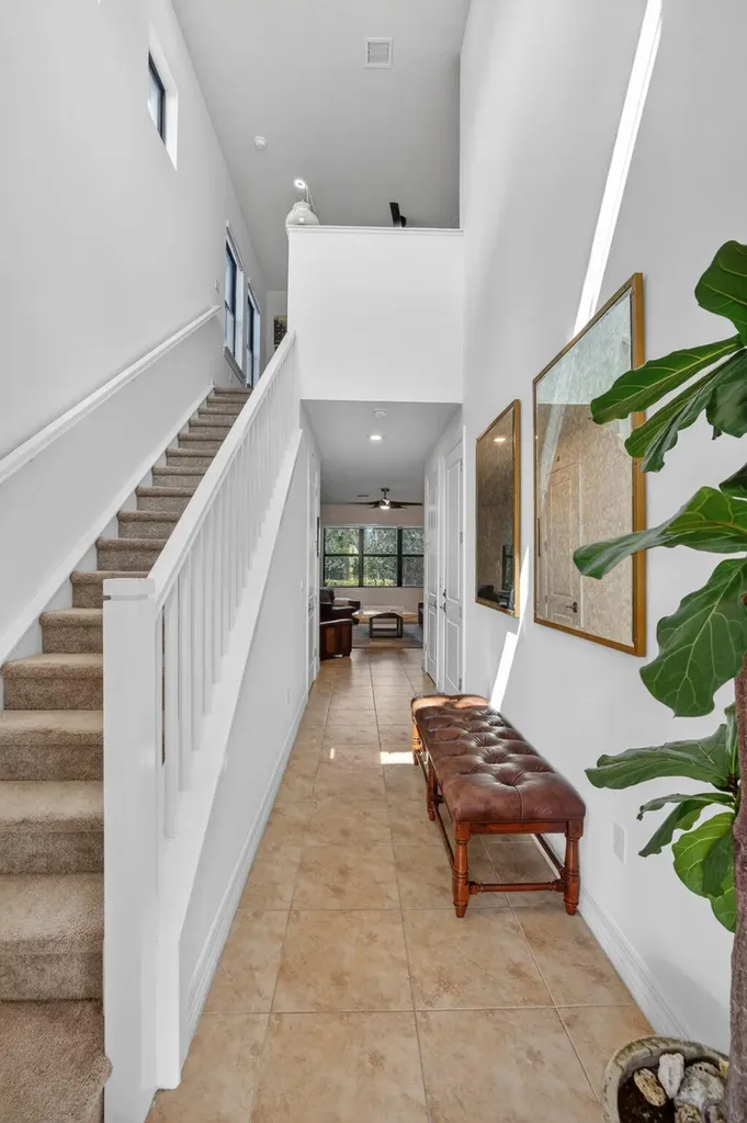 4651 E Pinehurst Trail Trail E Oakland Park FL 33309