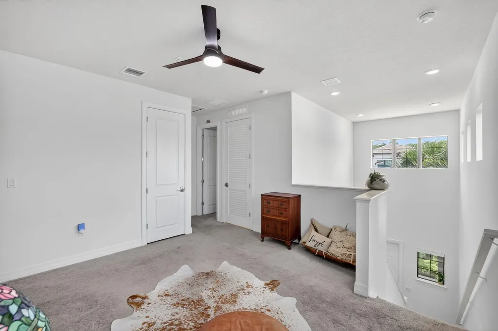 4651 E Pinehurst Trail Trail E Oakland Park FL 33309