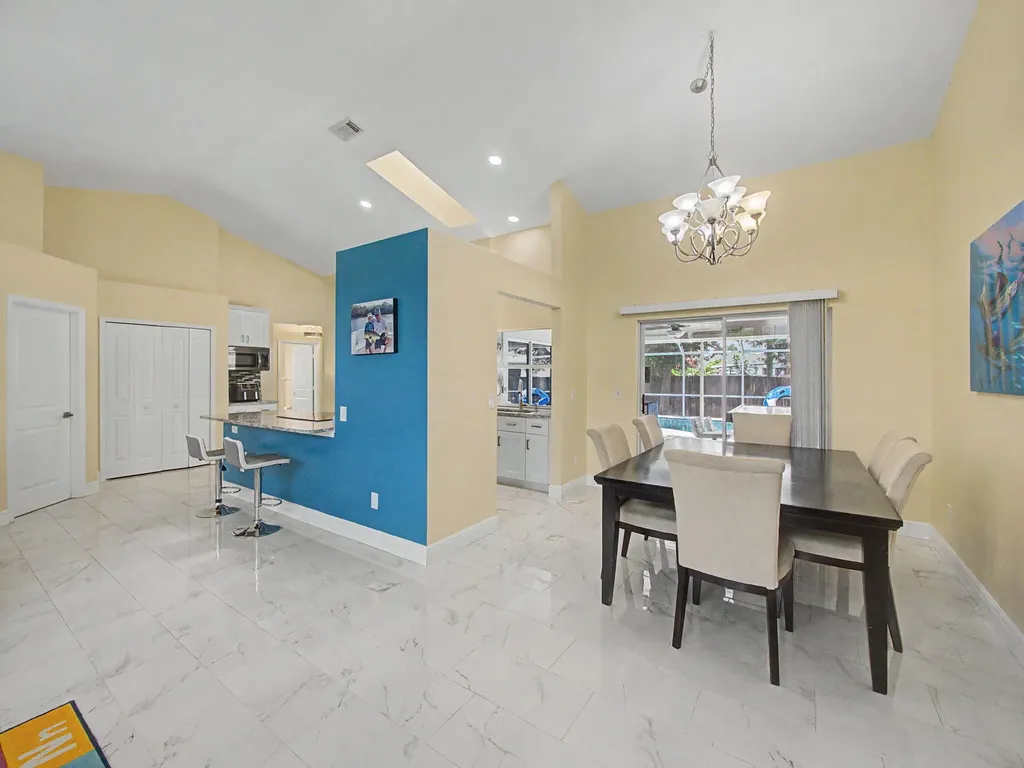 2373 SW Santana Avenue Port St Lucie FL 34953