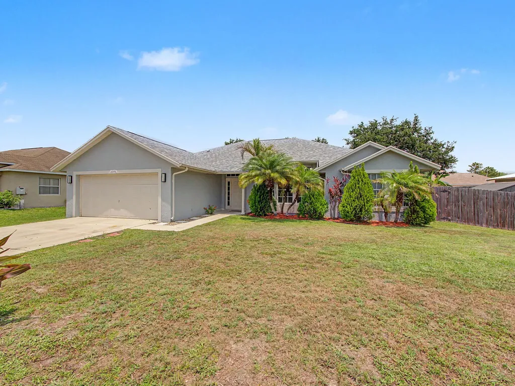 2373 SW Santana Avenue Port St Lucie FL 34953