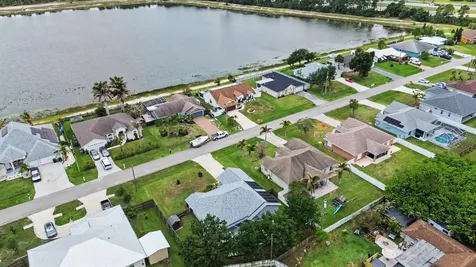 2373 SW Santana Avenue Port St Lucie FL 34953