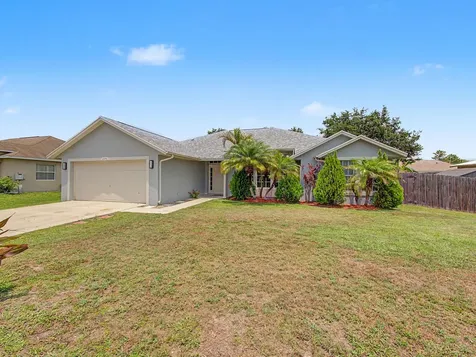 2373 SW Santana Avenue Port St Lucie FL 34953