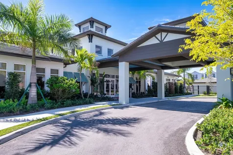 2000 Stirling Road Hollywood FL 33020