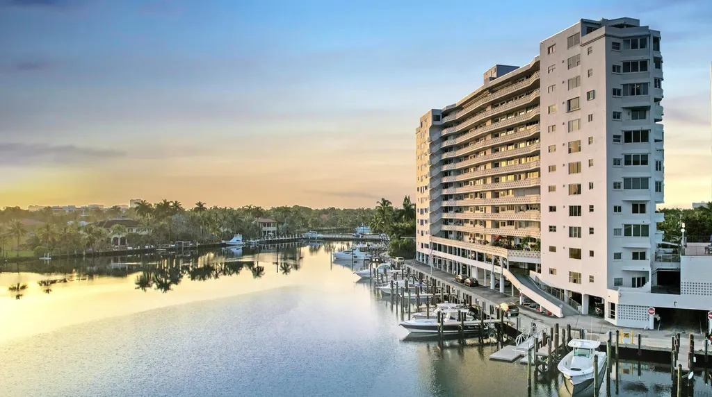 333 Sunset Drive Fort Lauderdale FL 33301